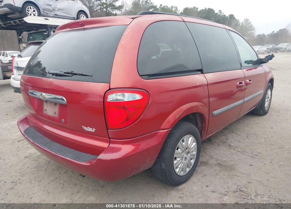 2007 CHRYSLER TOWN & COUNTRY VIN: 1A4GJ45R47B263420