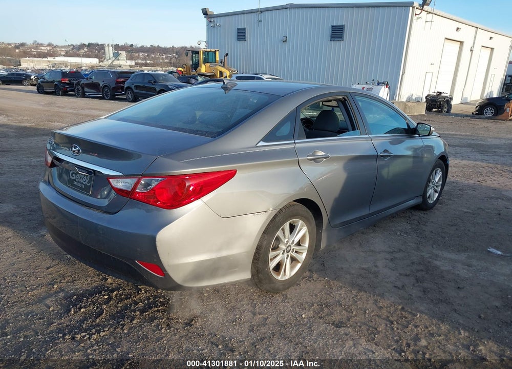 2014 HYUNDAI SONATA GLS VIN: 5NPEB4AC4EH884860