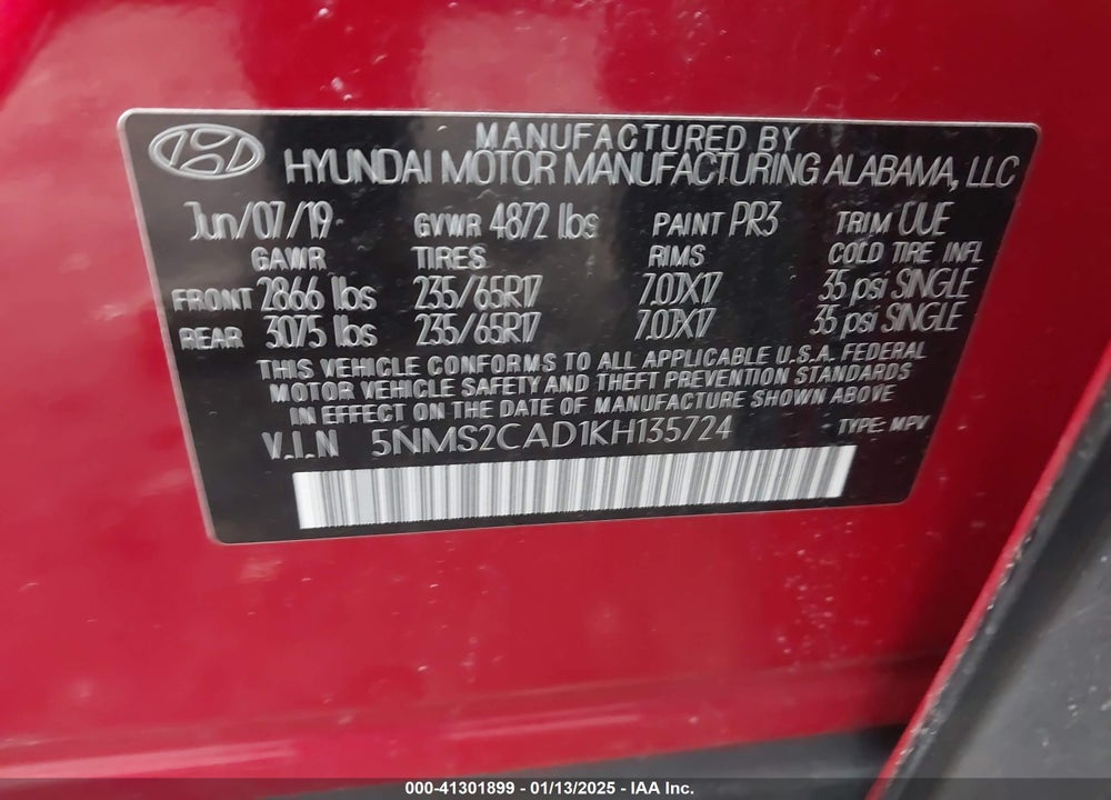 2019 HYUNDAI SANTA FE VIN: 5NMS2CAD1KH135724