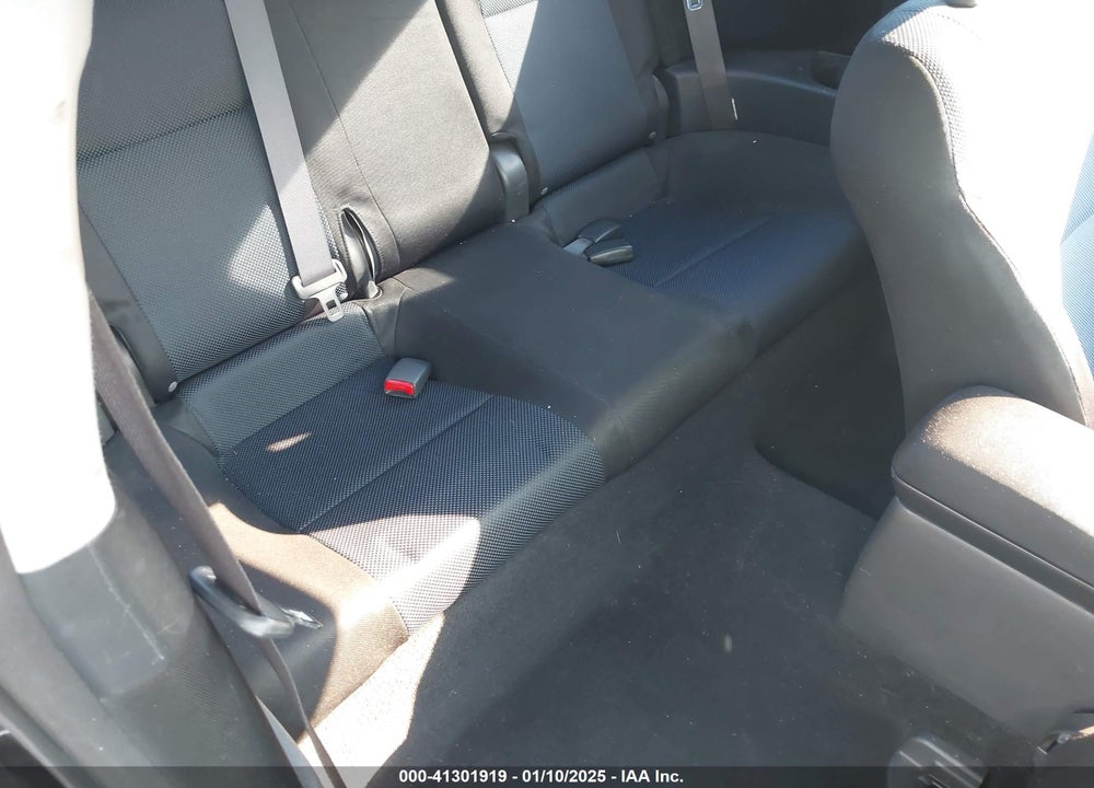 2006 SCION TC VIN: JTKDE167X60111623