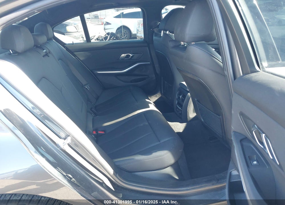 2020 BMW 330I VIN: 3MW5R7J04L8B19499