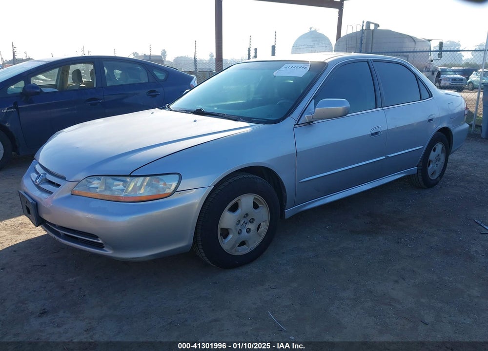 2002 HONDA ACCORD 3.0 EX VIN: 1HGCG16542A018047