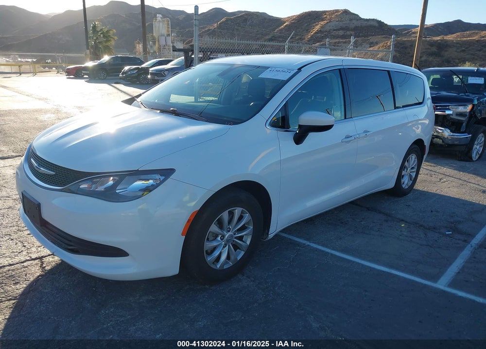 2017 CHRYSLER PACIFICA TOURING VIN: 2C4RC1DG9HR771019
