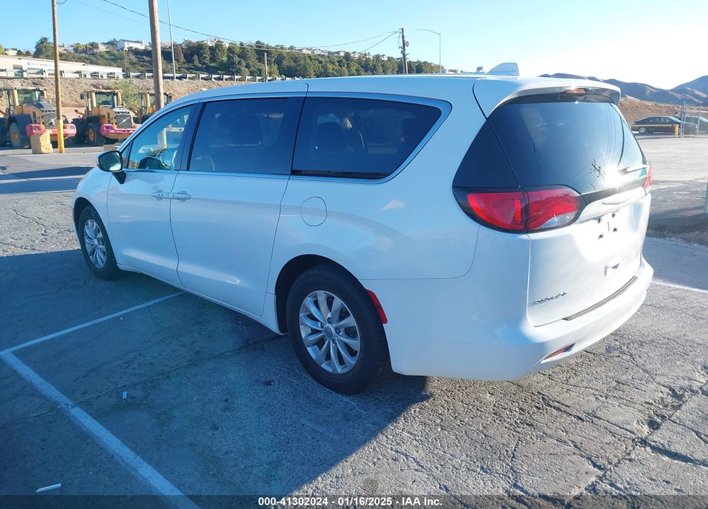 2017 CHRYSLER PACIFICA TOURING VIN: 2C4RC1DG9HR771019