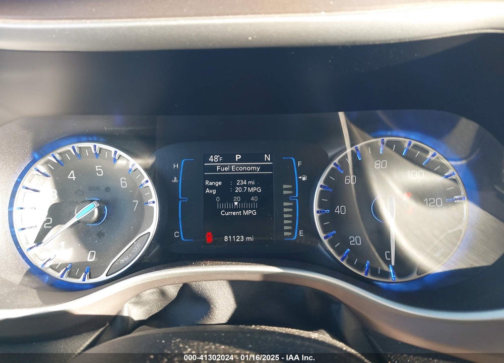 2017 CHRYSLER PACIFICA TOURING VIN: 2C4RC1DG9HR771019