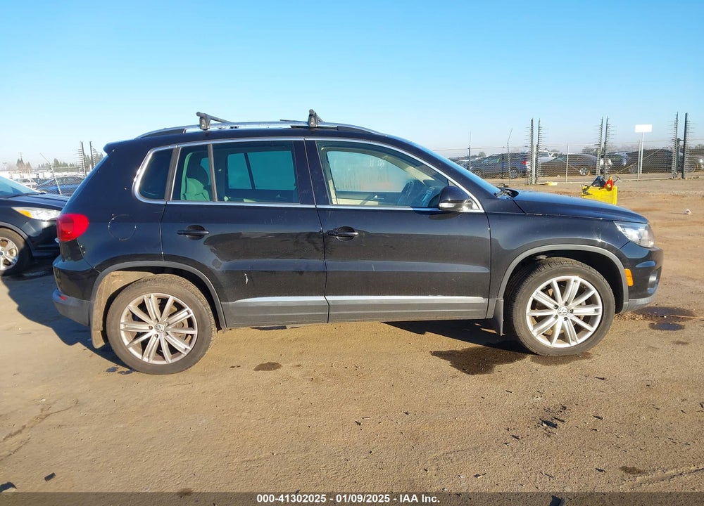 2016 VOLKSWAGEN TIGUAN SE VIN: WVGBV7AX6GW519359