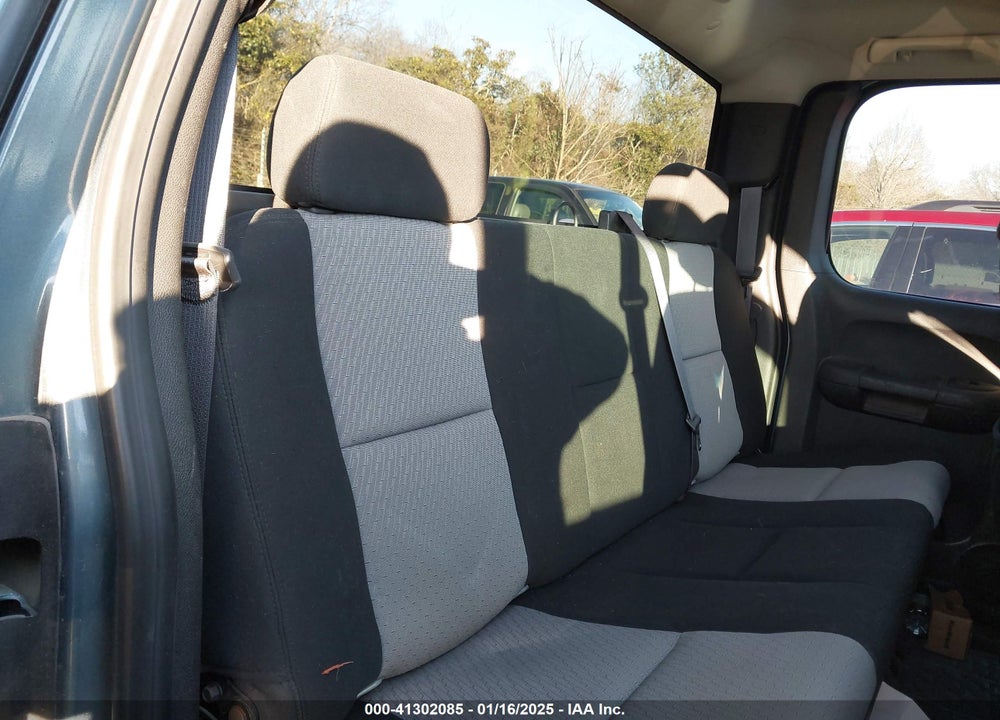 2009 CHEVROLET SILVERADO 1500 LS VIN: 1GCEC19C89Z270179
