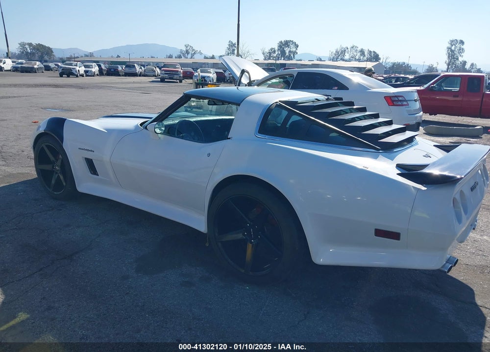 1982 CHEVROLET CORVETTE VIN: 1G1AY878XC5114157