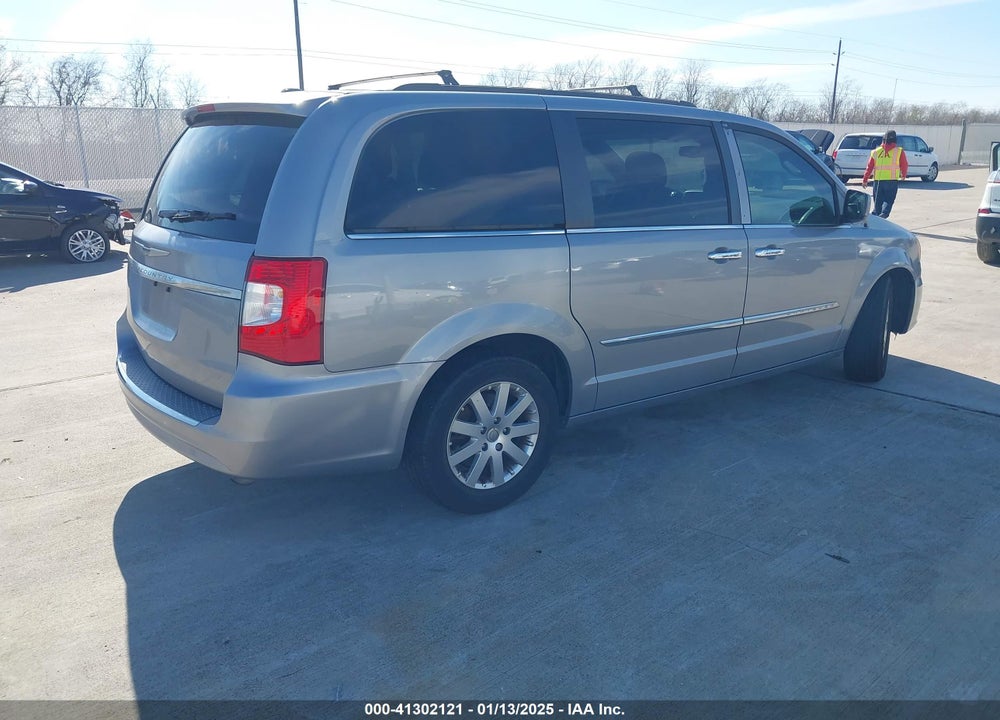 2014 CHRYSLER TOWN & COUNTRY TOURING VIN: 2C4RC1BG6ER470710