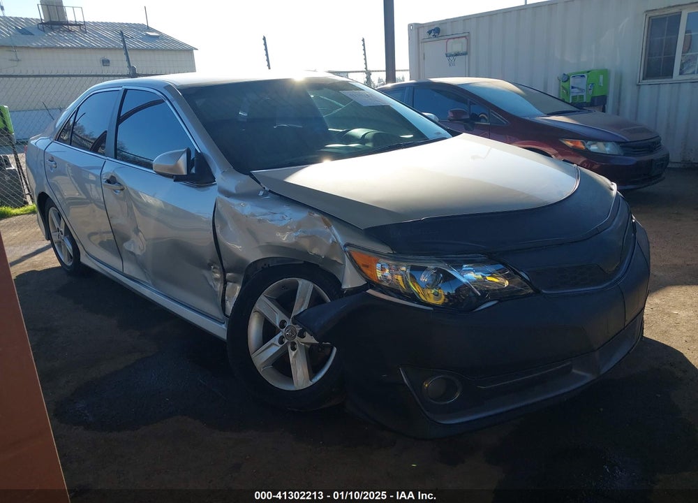 2013 TOYOTA CAMRY SE VIN: 4T1BF1FK0DU205060