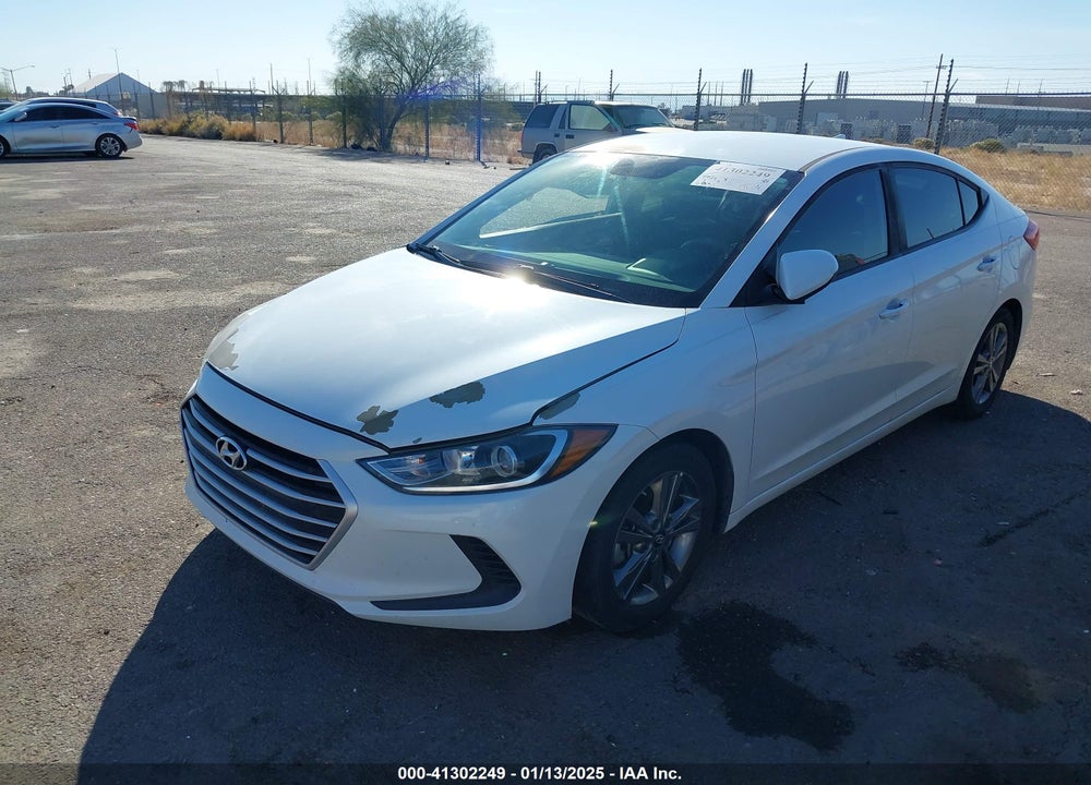 2018 HYUNDAI ELANTRA VIN: 5NPD84LF0JH272649