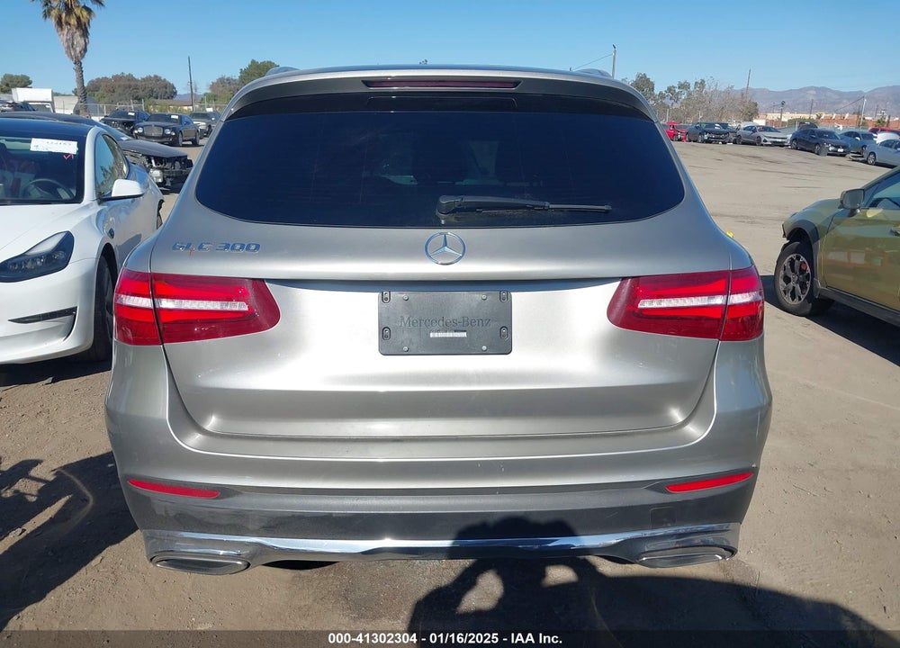 2019 MERCEDES-BENZ GLC 300 VIN: WDC0G4JB0KV182494