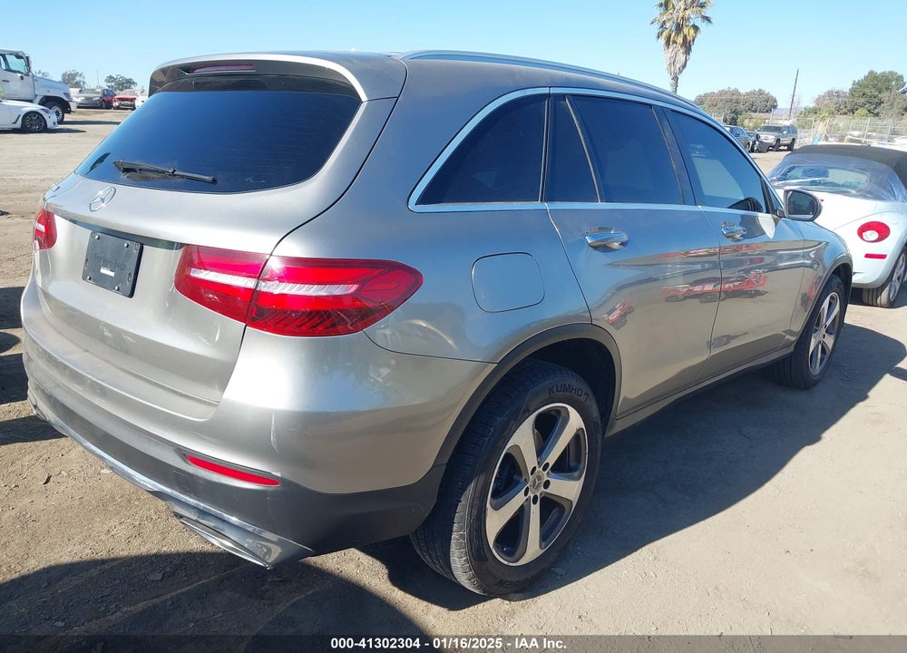 2019 MERCEDES-BENZ GLC 300 VIN: WDC0G4JB0KV182494