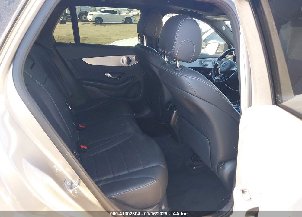 2019 MERCEDES-BENZ GLC 300 VIN: WDC0G4JB0KV182494