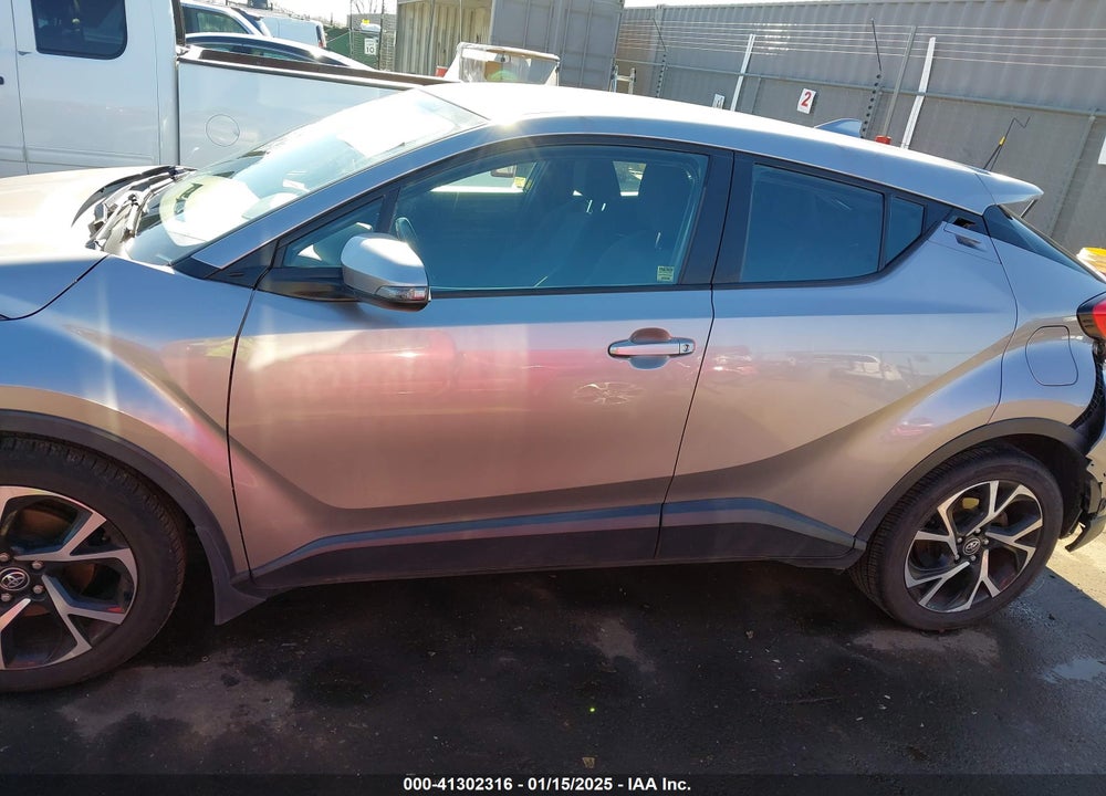 2018 TOYOTA C-HR XLE VIN: NMTKHMBX3JR032571