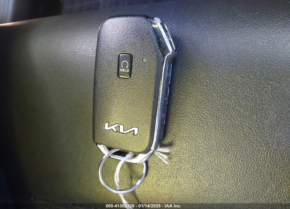 2022 KIA K5 VIN: 5XXG64J28NG147001