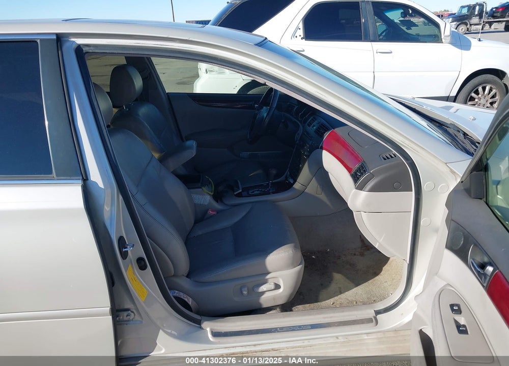 2004 LEXUS ES 330 VIN: JTHBA30G145001895