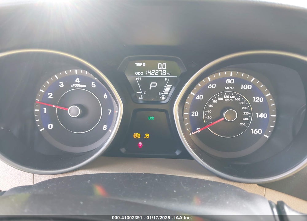 2013 HYUNDAI ELANTRA GLS VIN: 5NPDH4AE9DH186173