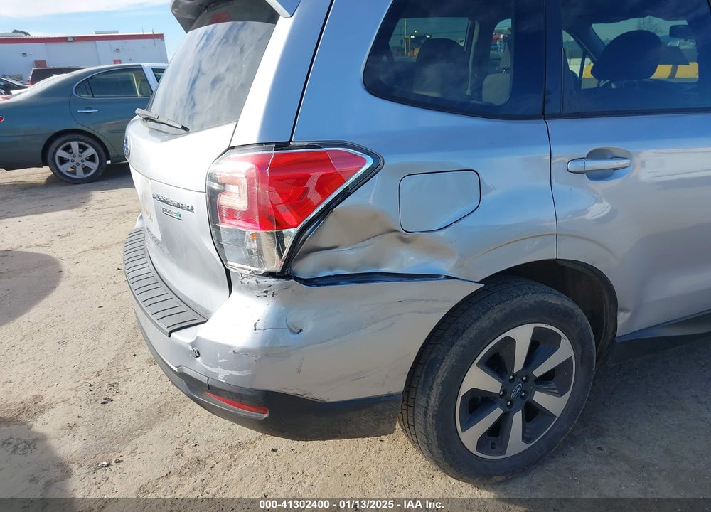 2017 SUBARU FORESTER 2.5I PREMIUM VIN: JF2SJADC4HH416342