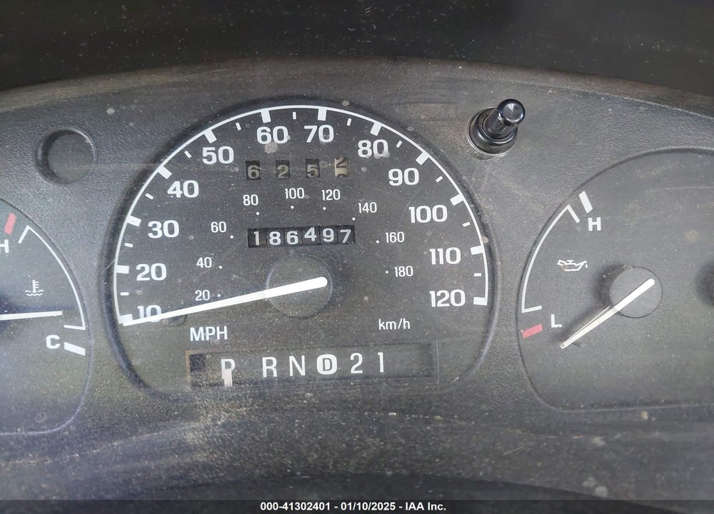 2000 FORD RANGER XL/XLT VIN: 1FTYR14V3YPA48275