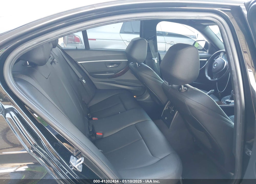 2016 BMW 328 VIN: WBA8E9G55GNT42032