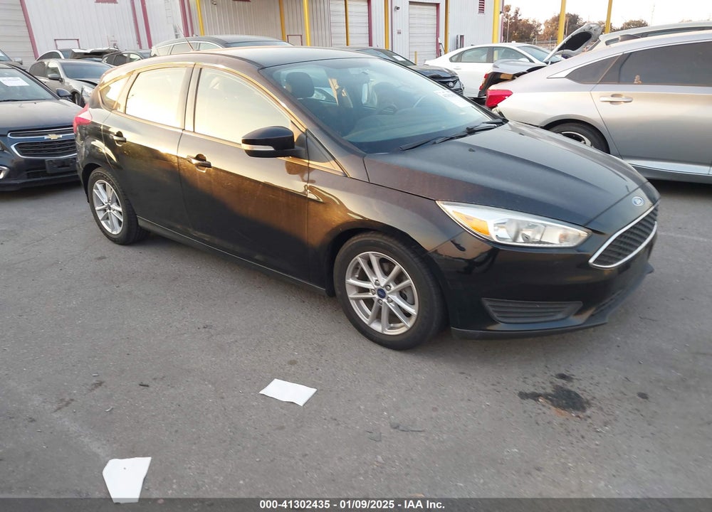 2016 FORD FOCUS SE VIN: 1FADP3K26GL289896