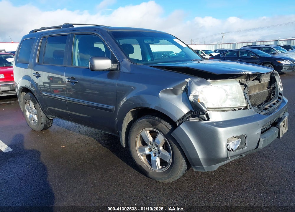 2011 HONDA PILOT EX-L VIN: 5FNYF4H56BB018886