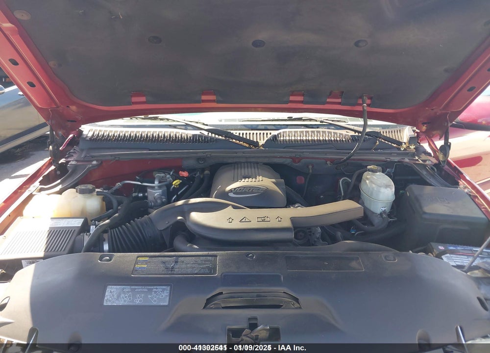 2004 CHEVROLET SUBURBAN 1500 LT VIN: 1GNFK16T24J272018