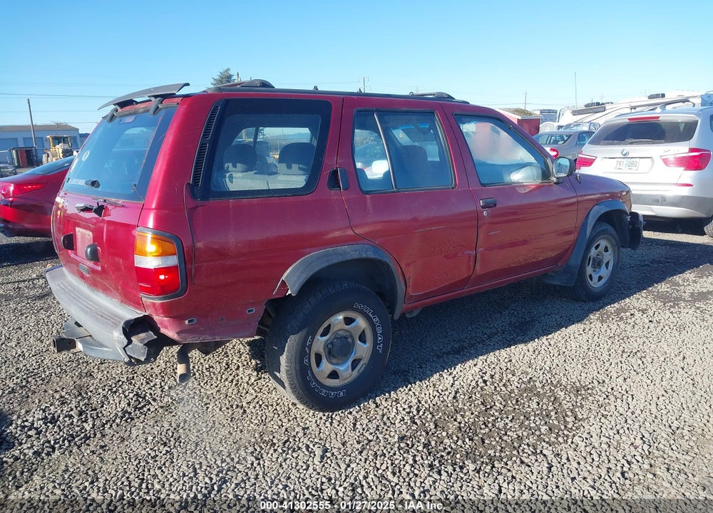 1996 NISSAN PATHFINDER LE/SE/XE VIN: JN8AR05Y1TW000913