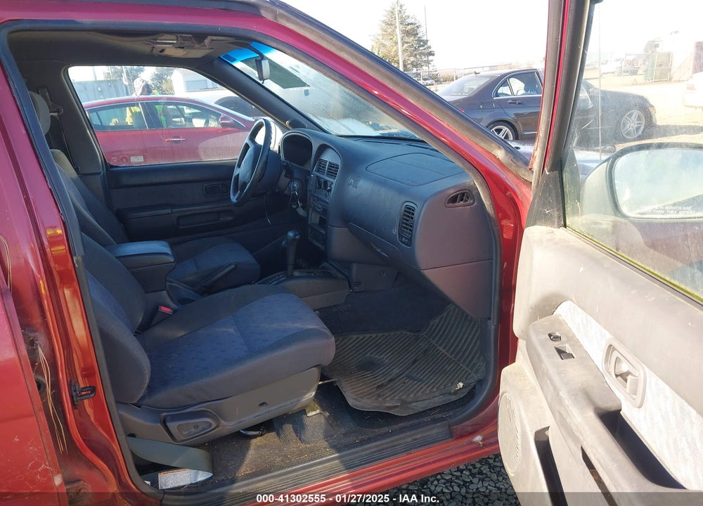 1996 NISSAN PATHFINDER LE/SE/XE VIN: JN8AR05Y1TW000913