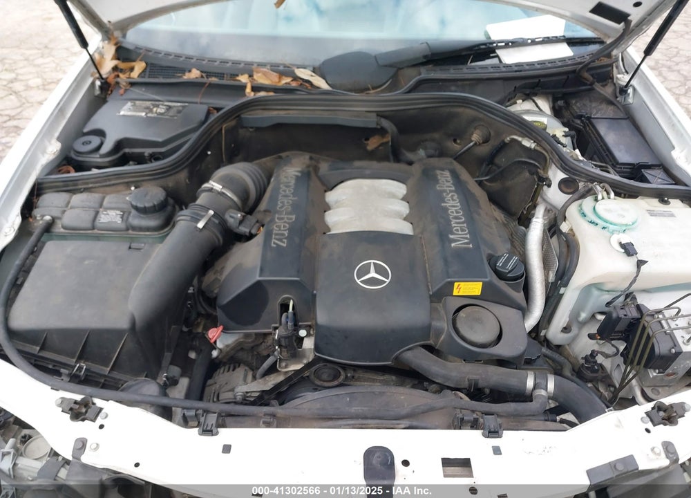 2001 MERCEDES-BENZ CLK 320 VIN: WDBLK65G71T058136