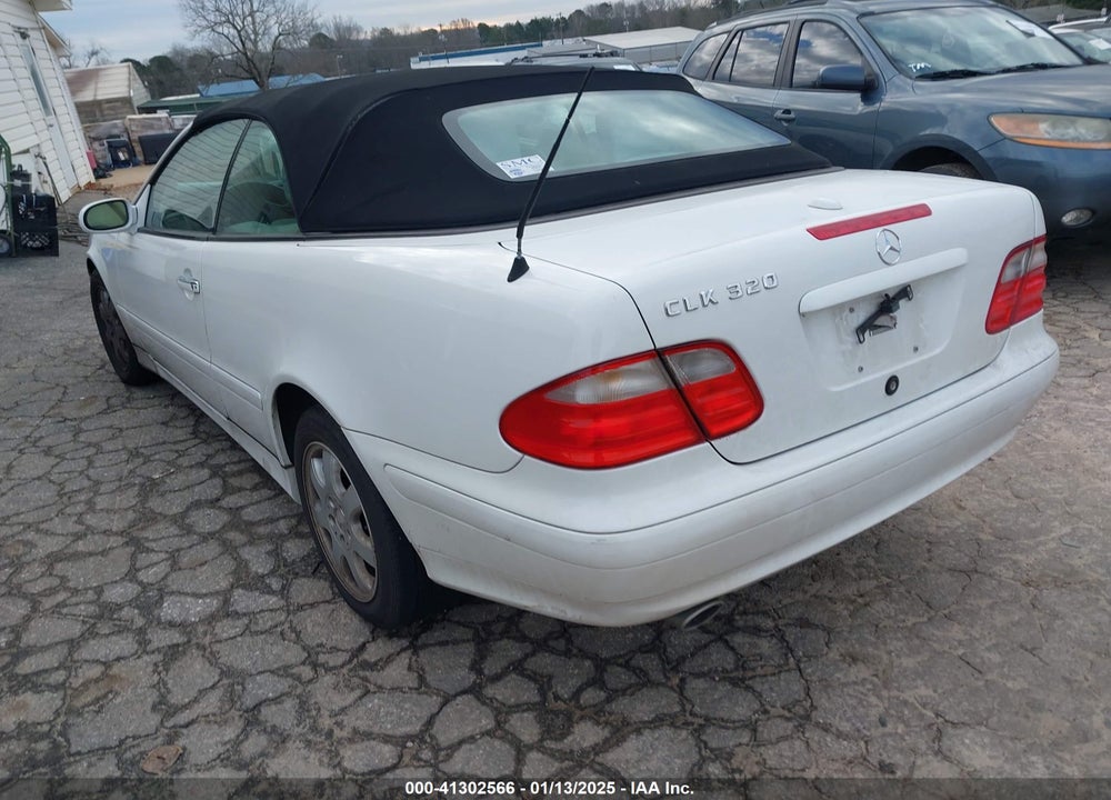 2001 MERCEDES-BENZ CLK 320 VIN: WDBLK65G71T058136