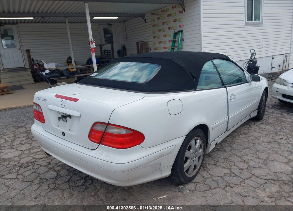 2001 MERCEDES-BENZ CLK 320 VIN: WDBLK65G71T058136