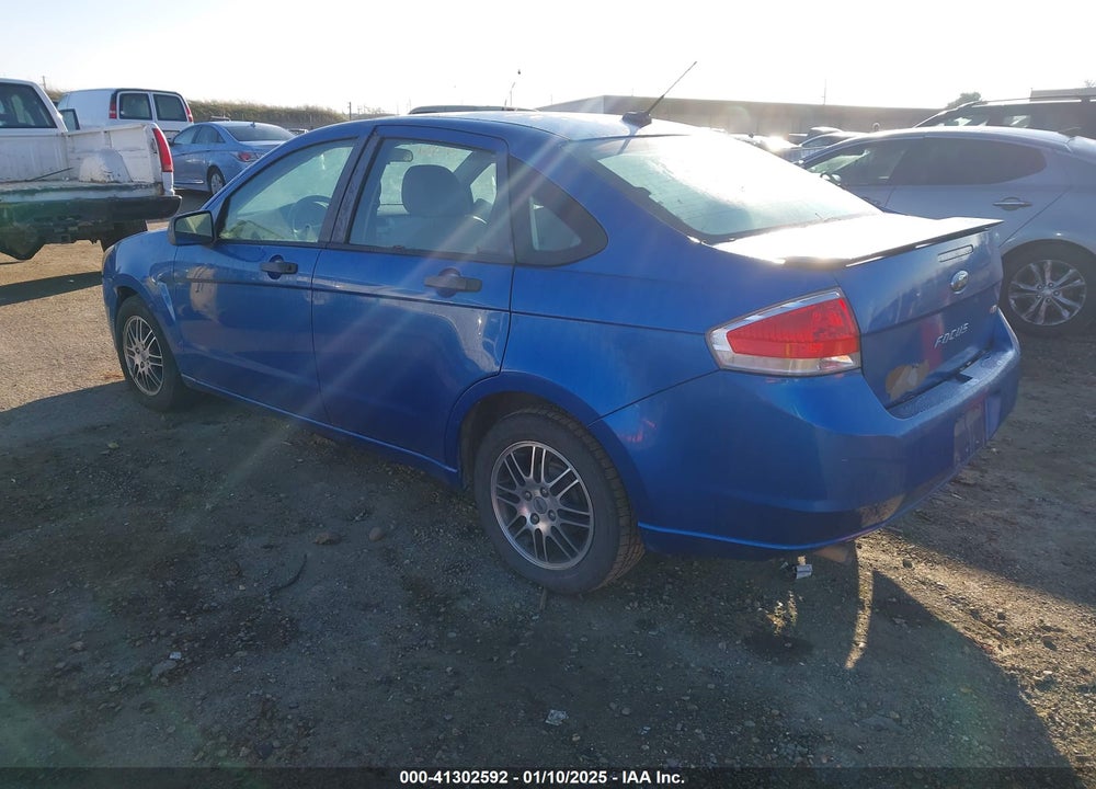 2010 FORD FOCUS SE VIN: 1FAHP3FN0AW227745
