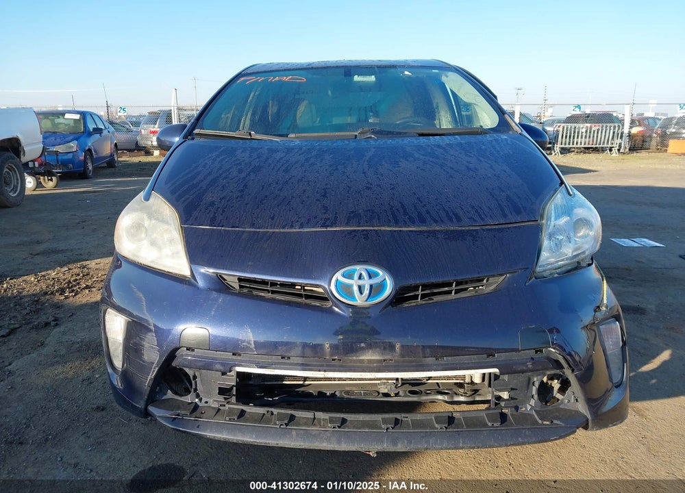 2014 TOYOTA PRIUS VIN: JTDKN3DUXE1745624
