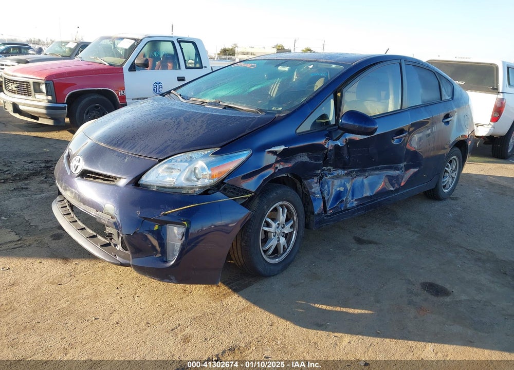 2014 TOYOTA PRIUS VIN: JTDKN3DUXE1745624
