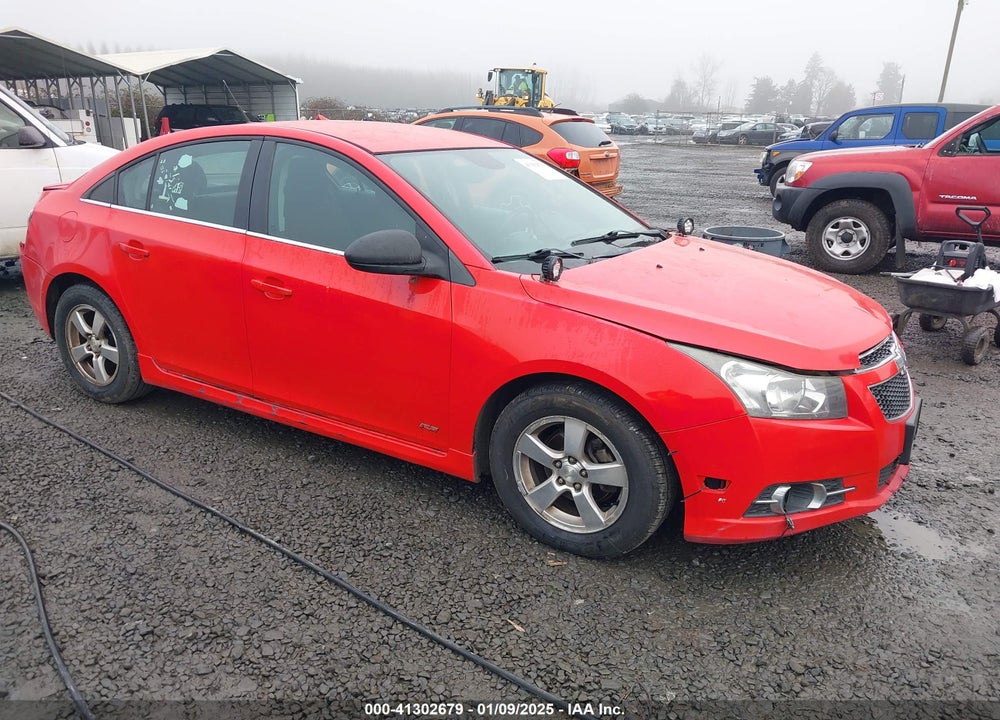 2014 CHEVROLET CRUZE 1LT AUTO VIN: 1G1PC5SB0E7138369
