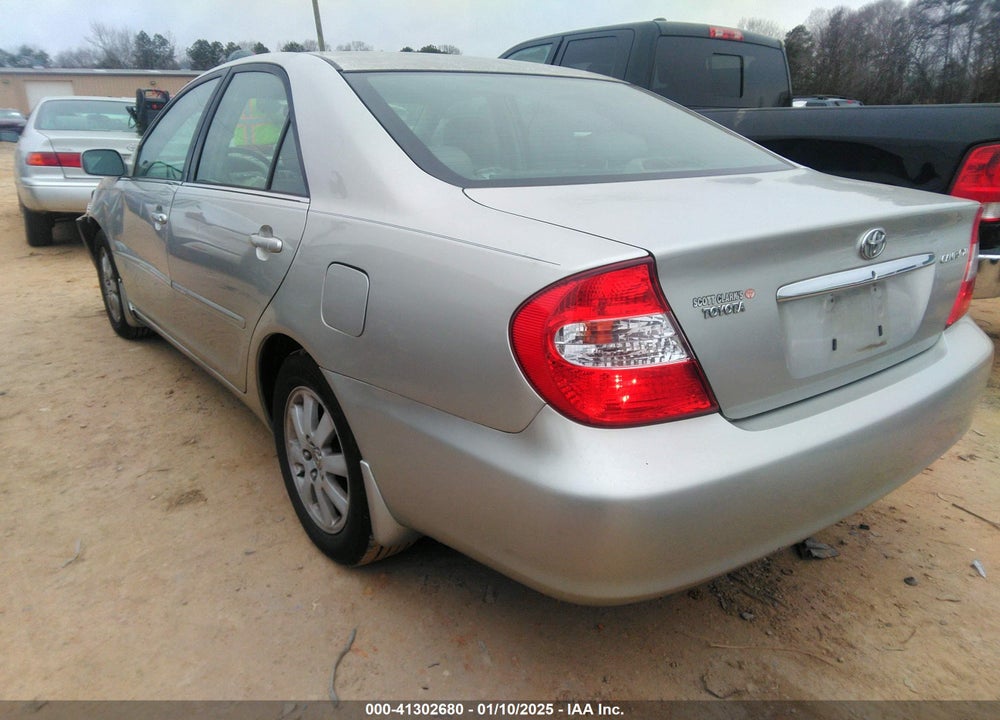 2004 TOYOTA CAMRY XLE VIN: 4T1BE32K14U923978