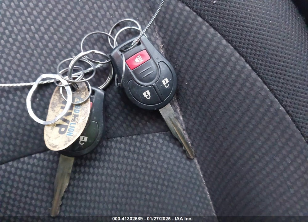 2012 NISSAN ROGUE S VIN: JN8AS5MT1CW270425