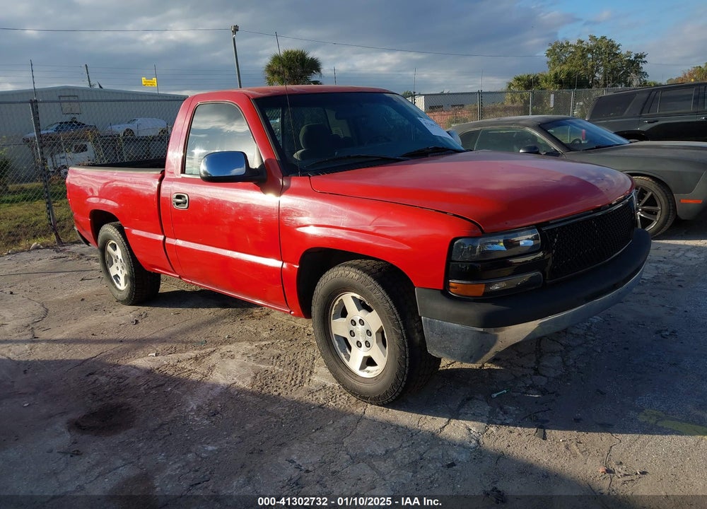 2000 CHEVROLET SILVERADO 1500 LS VIN: 1GCEC14T4YZ139904