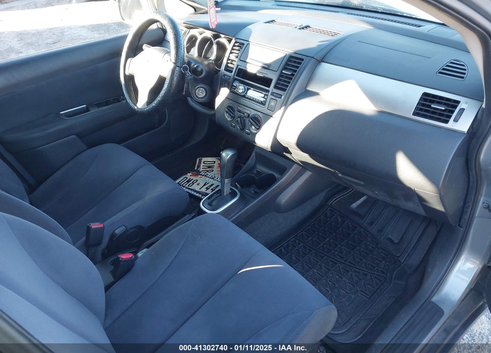 2009 NISSAN VERSA VIN: 3N1BC13E29L402005