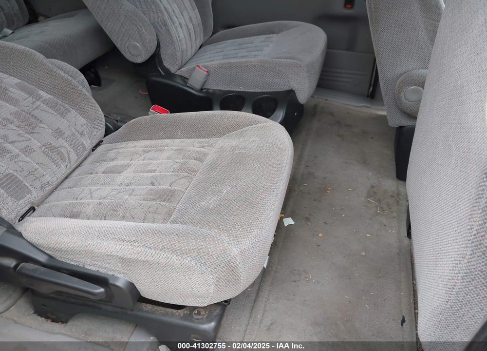 2004 PONTIAC MONTANA M16 W/1SA PKG. VIN: 1GMDX03E54D147588