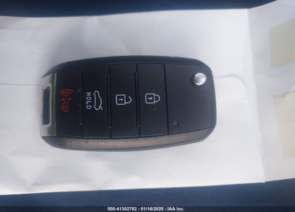 2015 KIA OPTIMA VIN: KNAGM4A70F5526756