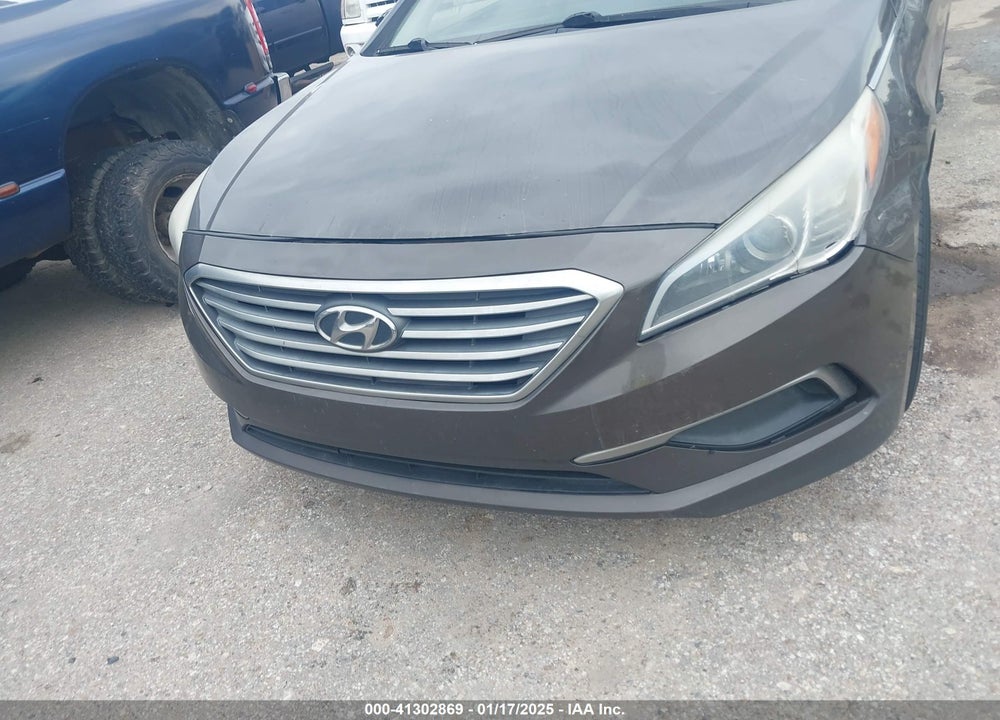 2017 HYUNDAI SONATA VIN: 5NPE24AF1HH492949