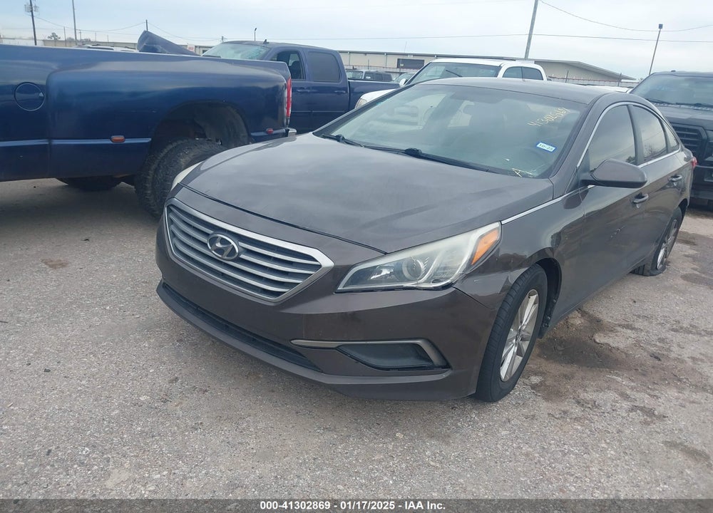 2017 HYUNDAI SONATA VIN: 5NPE24AF1HH492949