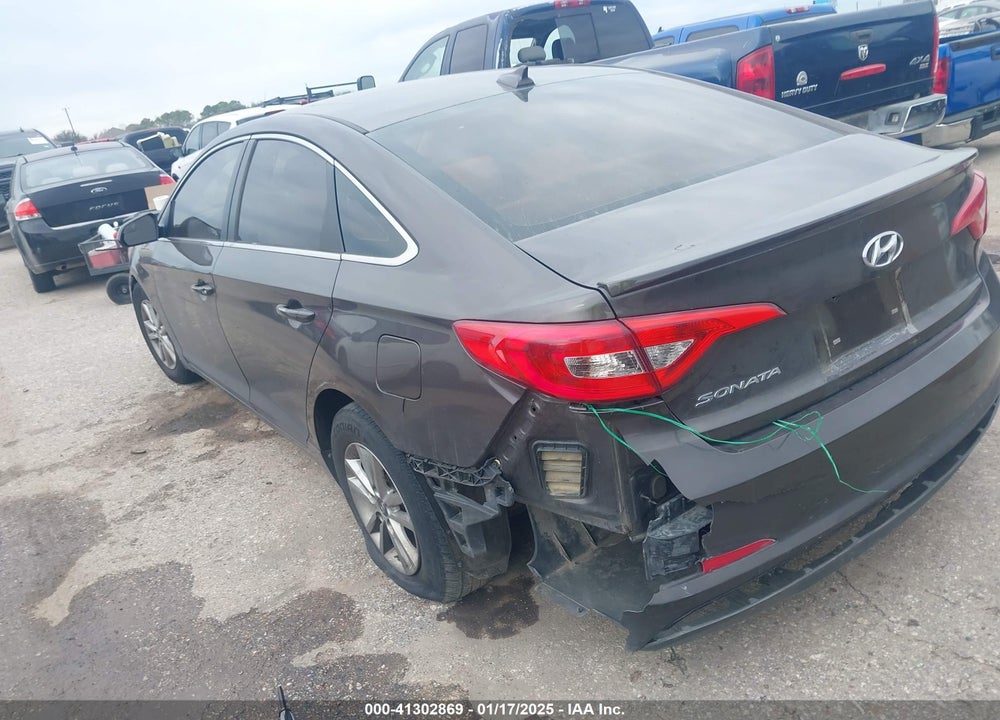 2017 HYUNDAI SONATA VIN: 5NPE24AF1HH492949