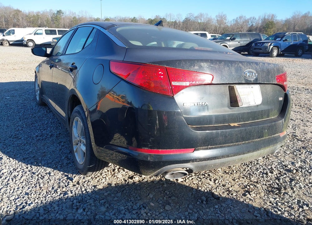2011 KIA OPTIMA VIN: KNAGM4A76B5149781