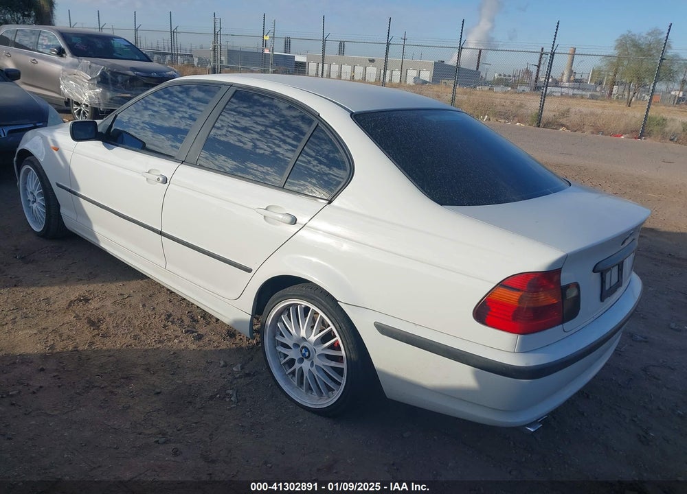 2002 BMW 325I VIN: WBAEV334X2KL75857