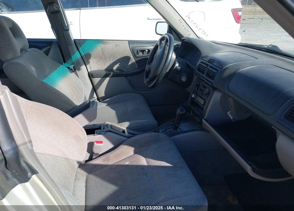 2001 SUBARU FORESTER L VIN: JF1SF63591H766710