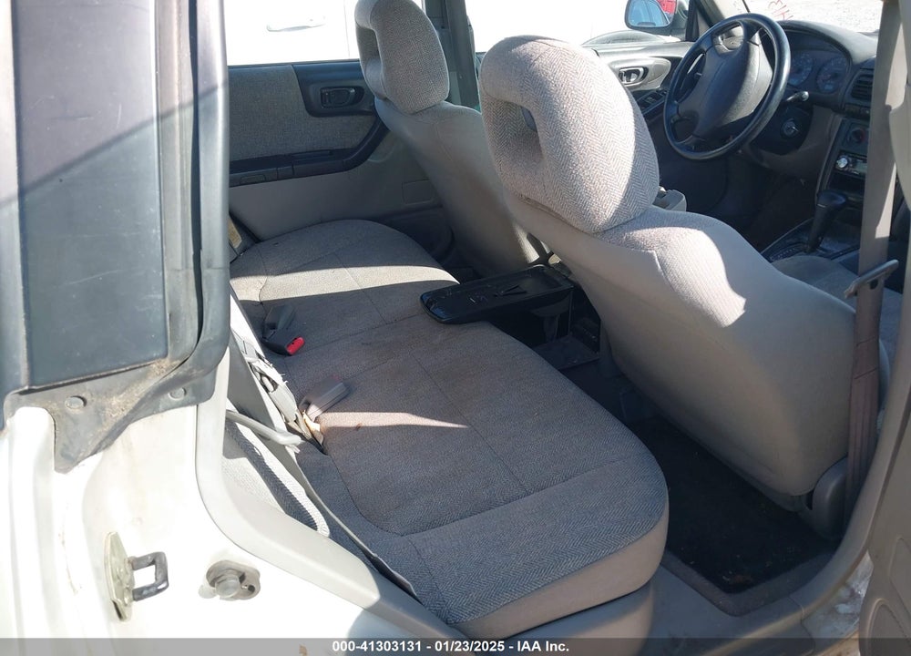 2001 SUBARU FORESTER L VIN: JF1SF63591H766710